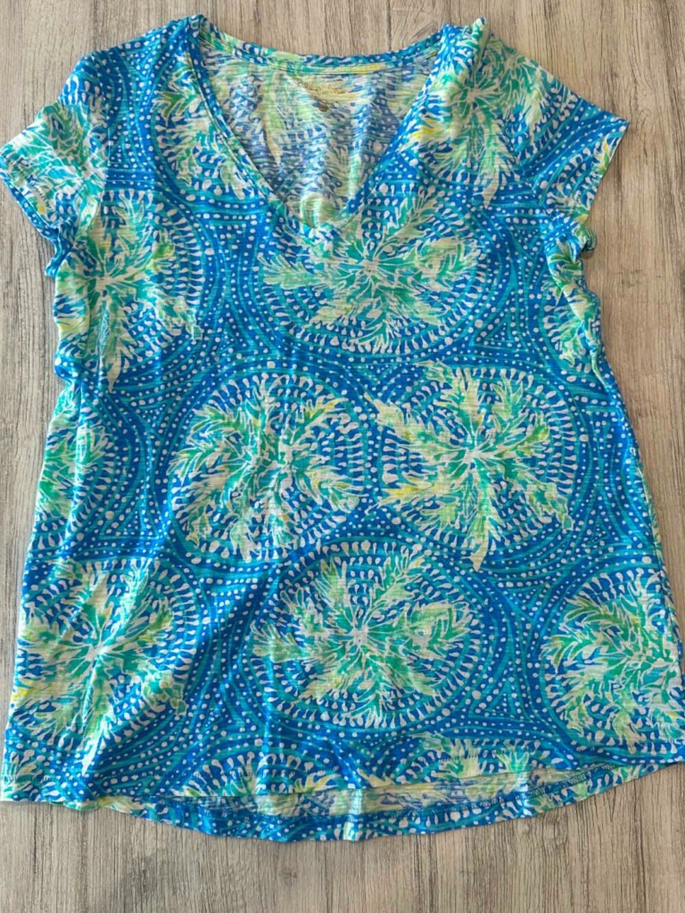 Lilly Pulitzer Tropic Like It's Hot Palm Tree V Neck Knit Coastal Shirt Sz XS
